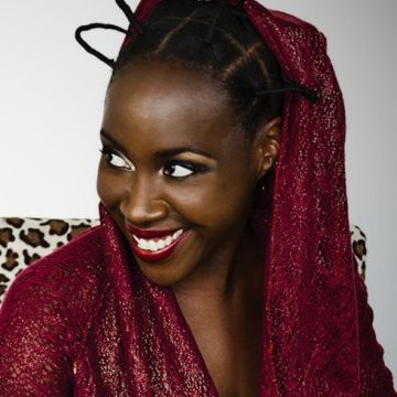 Revue de presse : questions à Valérie Ékoumè
