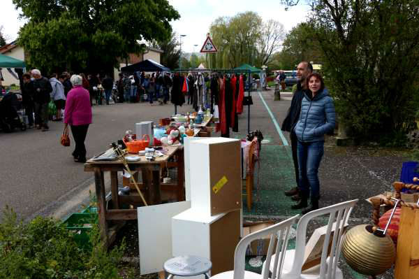 2016-04-24 Pusey Vide grenier 355