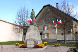 2013-11-11 Pusey Monument Aux Morts 054