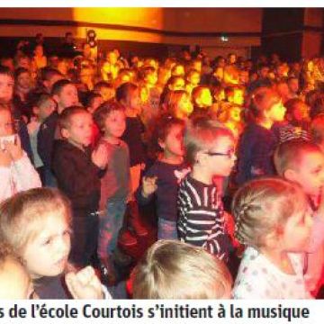 Revue de presse : 120 élèves de l'école Courtois s'initient à la musique